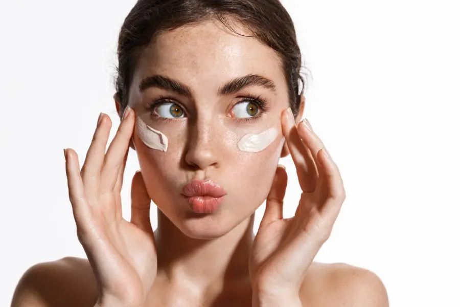 When should you apply TNS Advanced Serum?